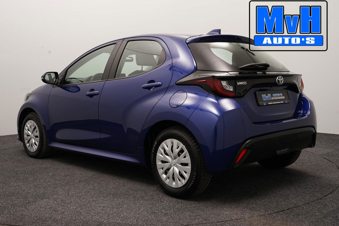 Toyota Yaris 1.5 VVT-i Active|CAMERA|ADAP.CRUISE|CARPLAY|NAP