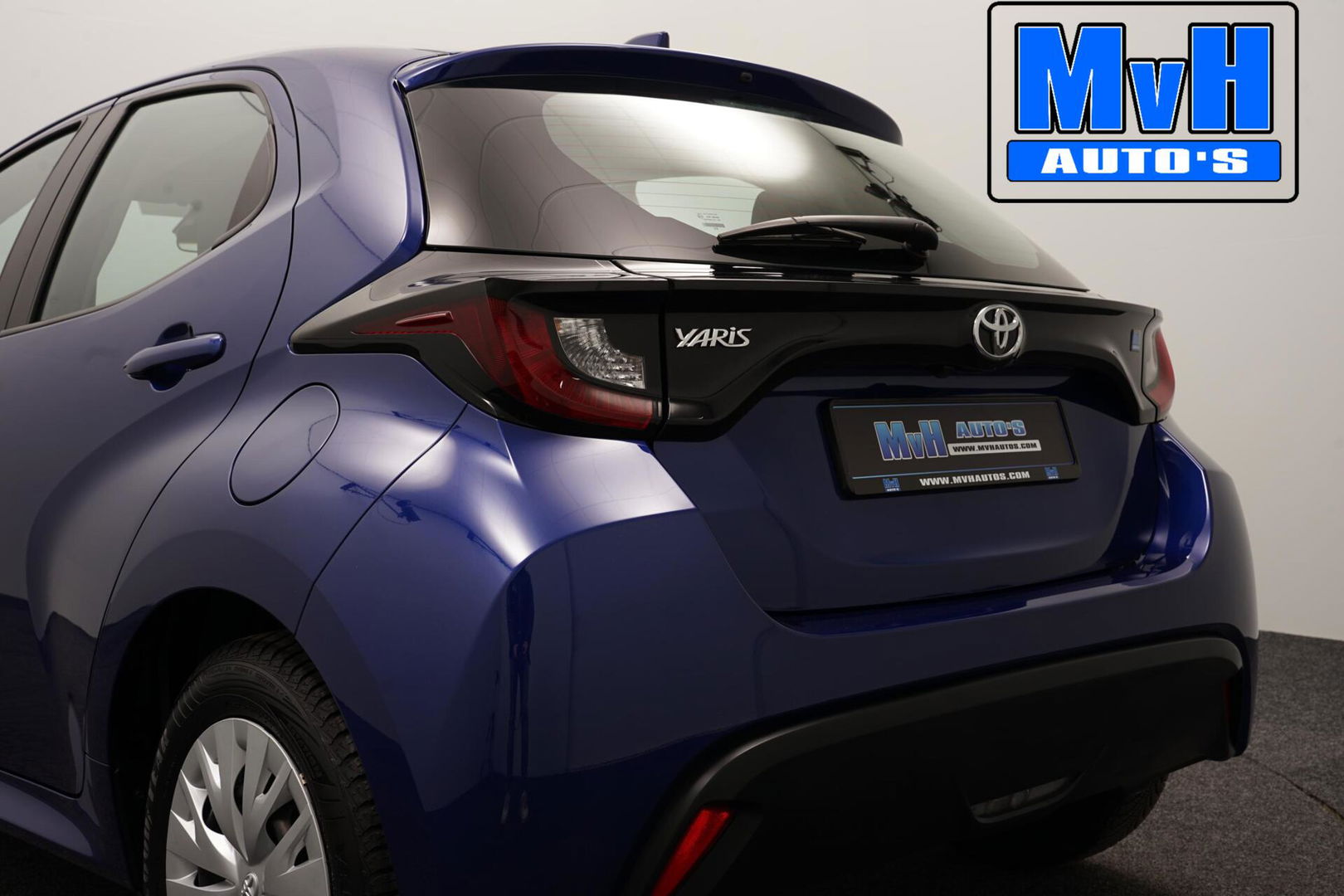 Toyota Yaris 1.5 VVT-i Active|CAMERA|ADAP.CRUISE|CARPLAY|NAP