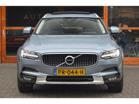 Volvo V90 Cross Country T5 AWD | Panoramadak | Trekhaak 2400KG | Stoelverwarming | Leer | Apple CarPlay | BLIS |