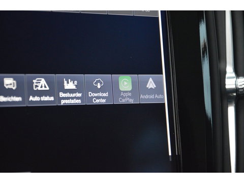 Volvo V90 Cross Country T5 AWD | Panoramadak | Trekhaak 2400KG | Stoelverwarming | Leer | Apple CarPlay | BLIS |