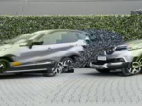 Renault Captur - 0.9 TCe INTENS, FACELIFT MODEL, NL AUTO, NAP LOGISCH, NAVI, DAB, PDC, LED, CRUISE CONTROL, CLIMATE CONTROL, DODEHOEK, KEYLESS, TREEPLANKEN, ACHTERUITRIJCAMERA, LICHTMETAAL 17"