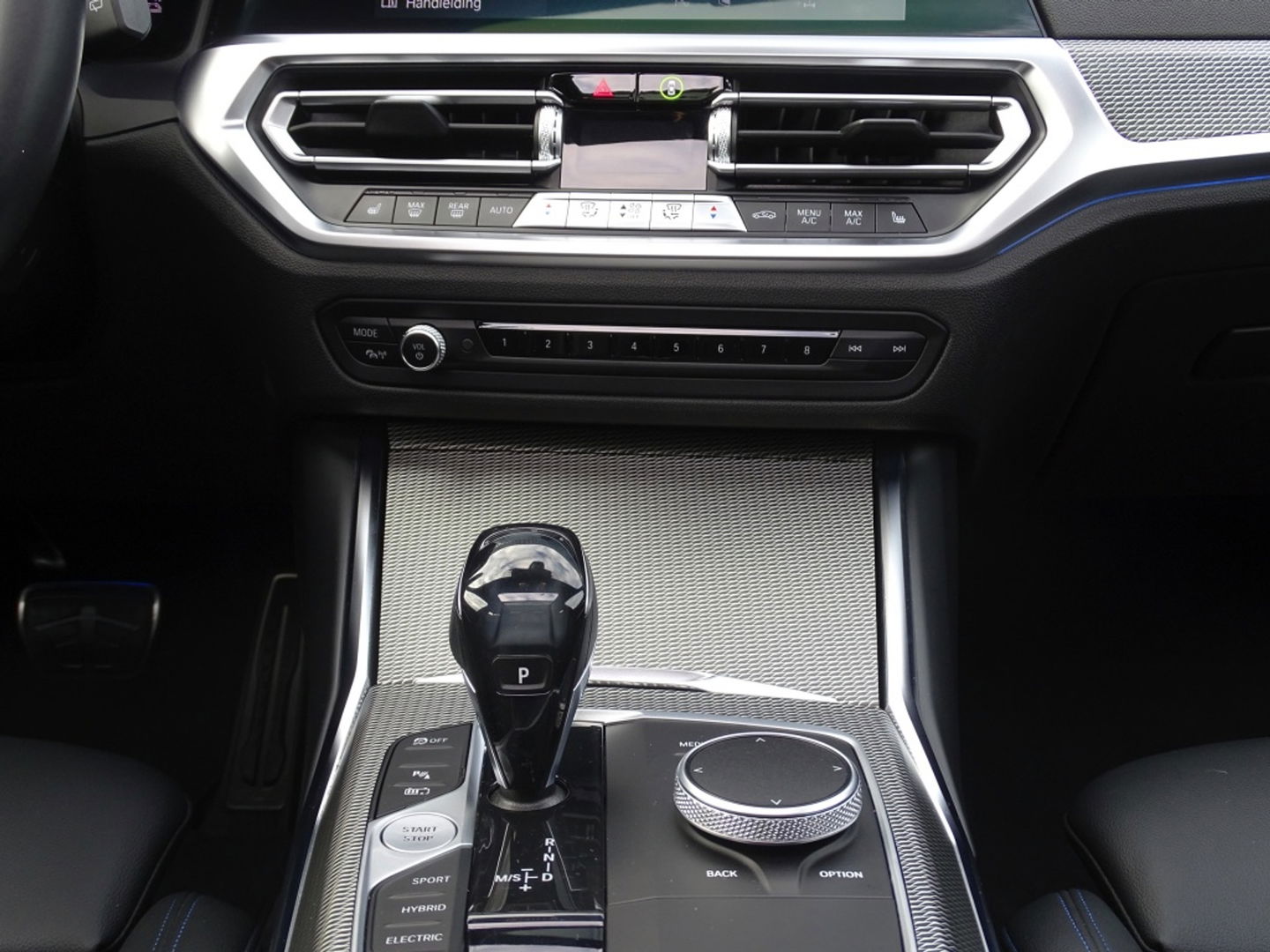 BMW 3 Serie Touring 330e 292PK High Exc. / M-Sport Individual / laser