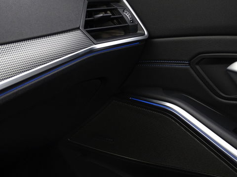 BMW 3 Serie Touring 330e 292PK High Exc. / M-Sport Individual / laser