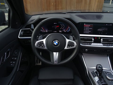 BMW 3 Serie Touring 330e 292PK High Exc. / M-Sport Individual / laser