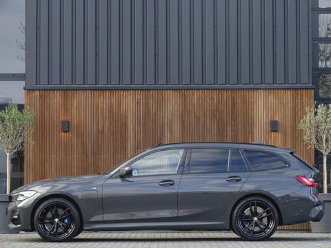 BMW 3 Serie Touring 330e 292PK High Exc. / M-Sport Individual / laser