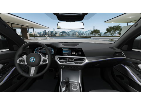 BMW 3 Serie Touring 330e 292PK High Exc. / M-Sport Individual / laser