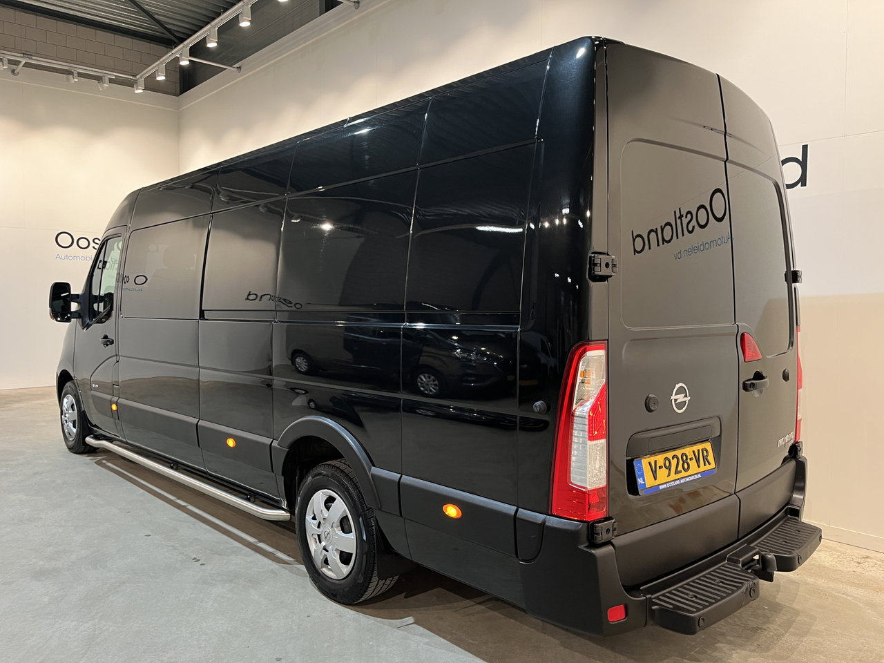 Opel Movano