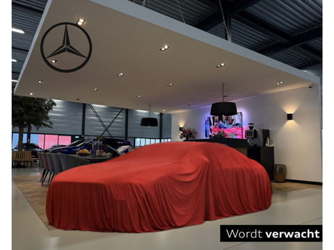 Mercedes-Benz A-Klasse 180d Bns Sol. AMG-pakket / Burmester / dakraam / LED