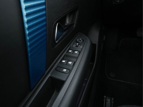 Citroën Ë-C4 Feel 50 kWh [ 3-Fase-11kW ] (SOH-91%) (INCL-BTW) *PANO | HEAD-UP | LEATHER-FABRIC | FULL-LED | DIGI-COCKPIT | BLINDSPOT | CARPLAY | COMFORT-SEATS | ECC | LANE-ASSIST | KEYLESS | PDC | CRUISE | DAB  | CCS-FASTLOADER | 18''ALU*