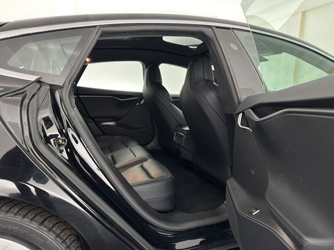 Tesla Model S 75D Base [ 3-Fase ] {SOH-85%} (INCL-BTW) Aut. *PANO-WINDOW | LEATHER | AIR-SUSPENION | FULL-LED | NAVI-FULLMAP | KEYLESS | MEMORY-PACK | HEATED-COMFORTSEATS | DIGI-COCKPIT | CARBON-INLAY | AUTO-PILOT | 19"ALU*