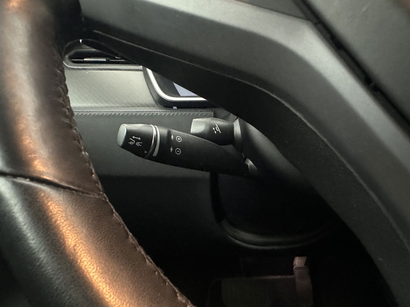 Tesla Model S 75D Base [ 3-Fase ] {SOH-85%} (INCL-BTW) Aut. *PANO-WINDOW | LEATHER | AIR-SUSPENION | FULL-LED | NAVI-FULLMAP | KEYLESS | MEMORY-PACK | HEATED-COMFORTSEATS | DIGI-COCKPIT | CARBON-INLAY | AUTO-PILOT | 19"ALU*