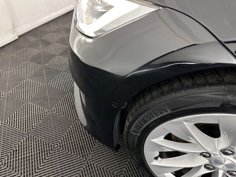 Tesla Model S 75D Base [ 3-Fase ] {SOH-85%} (INCL-BTW) Aut. *PANO-WINDOW | LEATHER | AIR-SUSPENION | FULL-LED | NAVI-FULLMAP | KEYLESS | MEMORY-PACK | HEATED-COMFORTSEATS | DIGI-COCKPIT | CARBON-INLAY | AUTO-PILOT | 19"ALU*