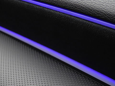 Mercedes-Benz A-Klasse 180d Bns Sol. AMG-pakket / Burmester / dakraam / LED