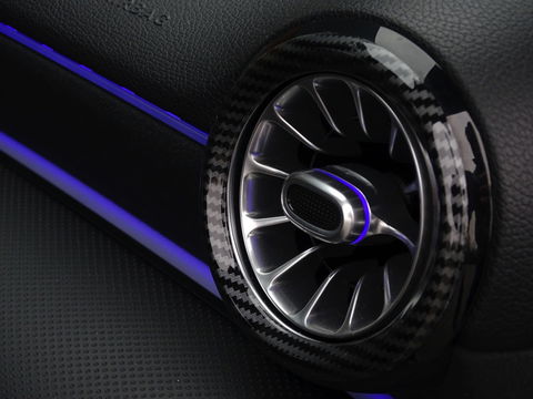 Mercedes-Benz A-Klasse 180d Bns Sol. AMG-pakket / Burmester / dakraam / LED