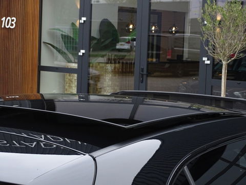 Mercedes-Benz A-Klasse 180d Bns Sol. AMG-pakket / Burmester / dakraam / LED