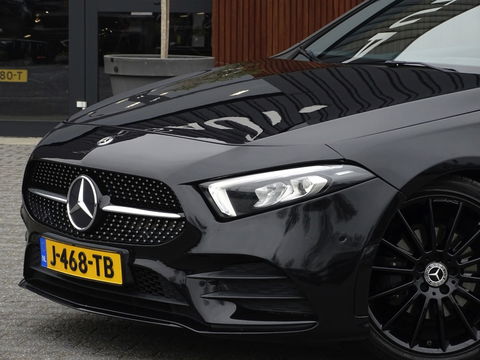 Mercedes-Benz A-Klasse 180d Bns Sol. AMG-pakket / Burmester / dakraam / LED