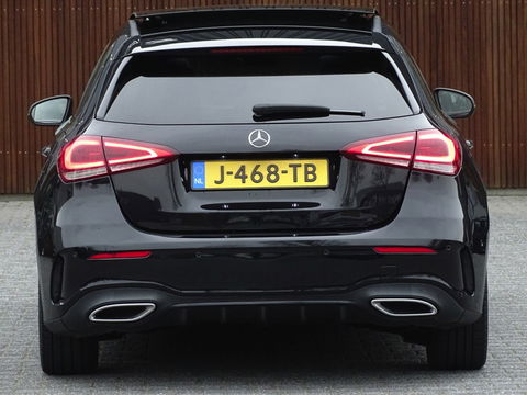 Mercedes-Benz A-Klasse 180d Bns Sol. AMG-pakket / Burmester / dakraam / LED