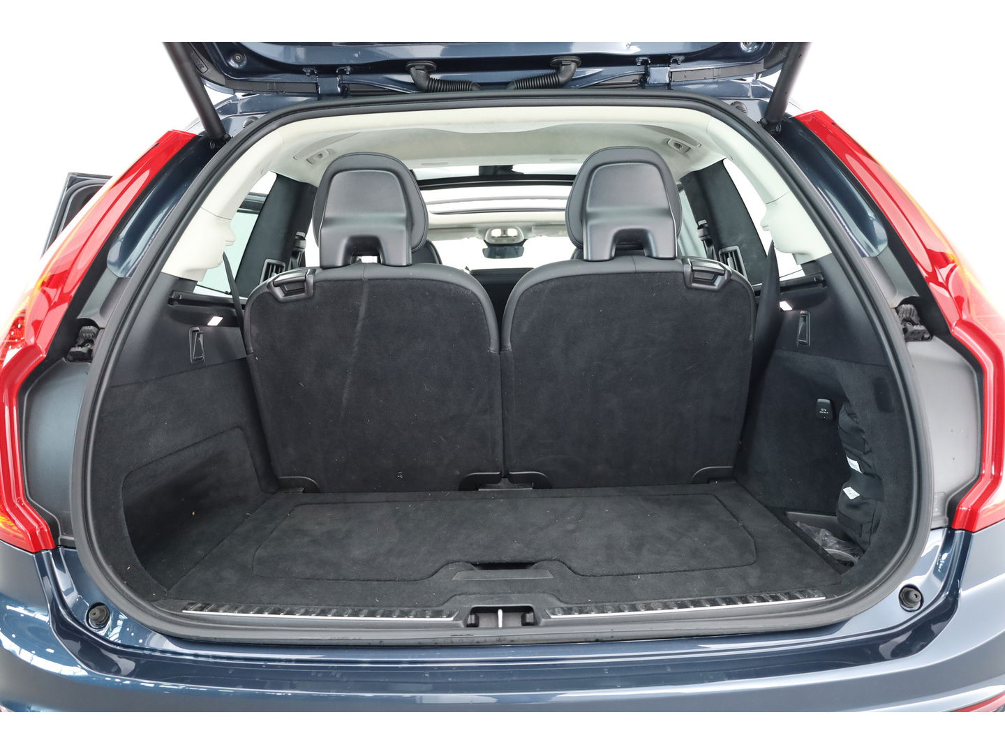 Volvo XC90 2.0 T8 Recharge AWD Ultimate Bright | Pano-dak | Head-up | Harman / Kardon Audio | ACC | Blis | Standkachel |