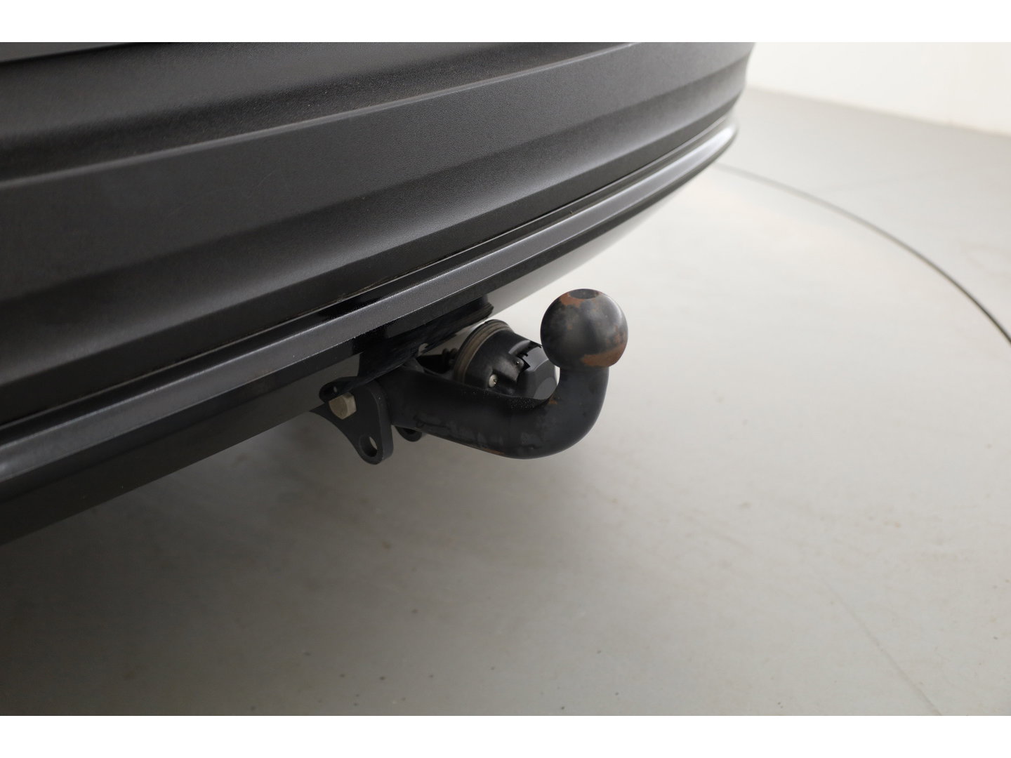 Volvo XC40 1.5 T4 Plug-in hybrid Plus Dark | Pano | Apple CarPlay | Stoel-Stuurverw. | Harman Kardon | Leder | Trekhaak |