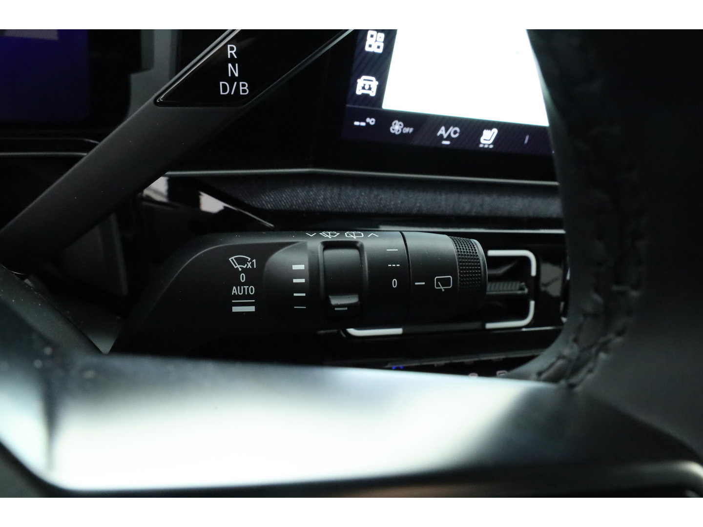 Renault 5 comfort range techno 52 kWh | Winter Pack | Camera | Adapt. Cruise | Apple CarPlay + Google info. JNG-90-T