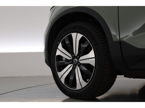 Volvo C40 Single Motor Core 69 kWh | 438 Km | Trekhaak | Google | Stoel + stuurverw. | Warmtepomp |