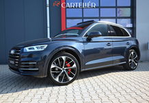 Audi Q5 - 55 TFSI e S-Line Quattro Competition 367PK | Luchtvering | Pano | 360 | ACC | Head-Up | B&O | Alcantara | Stoelmassage | Stoelverwarming voor & achter | Keyless | Trekhaak | 21'' | Ambient+ | Memory | Matrix Led | Afgevlakt Stuur