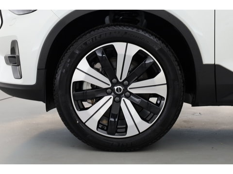 Volvo XC40 1.5 T4 Plug-in hybrid Plus Dark | 360 camera | elek. stoelen + verwarmd | H&K Audio |