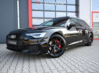 Audi A6 - Avant 55 TFSI e quattro S-Line Competition | 21'' RS6 | 367PK | Pano | Leder | Memory | Ambient+ | Head-Up | Trekhaak | Carplay / Android Auto | Keyless | ACC | Lane Assist | Matrix Led | Stoelverwarming | Dodehoek detectie | Virtual Cockpit