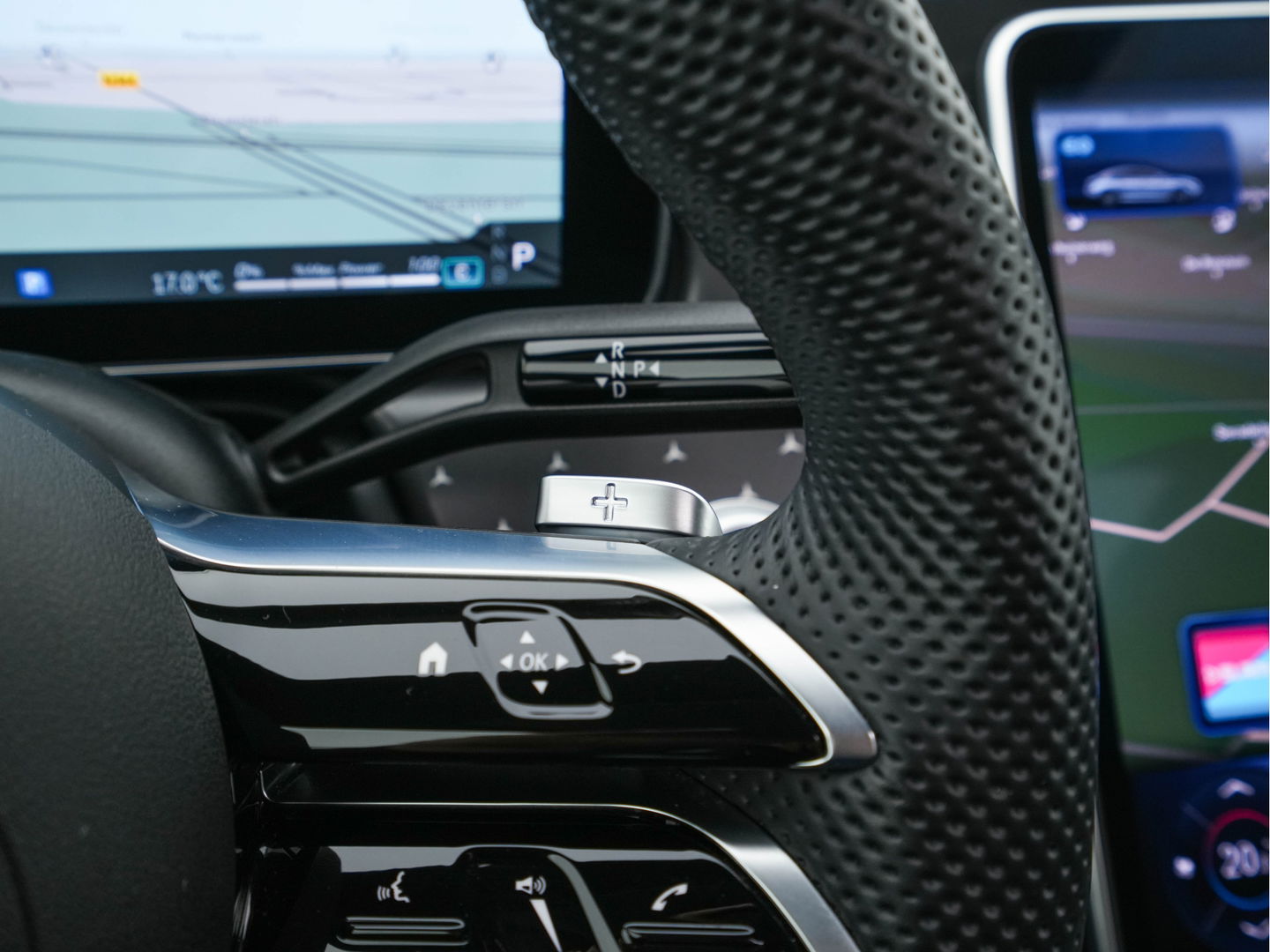 Mercedes-Benz EQE 350+ AMG-Line Launch-Edition 91 kWh [ 3-Fase-22kW ] Aut. *PANO | BURMESTER-SURROUND | ADAPTIVE-CRUISE | BLINDSPOT | LEATHER-MICROFIBRE | FULL-LED | AMBIENTLIGHT | MEMORY-PACK | DIGI-COCKPIT | SPORTSEATS | CAMERA | KEYLESS | DAB+ | CARPLAY |