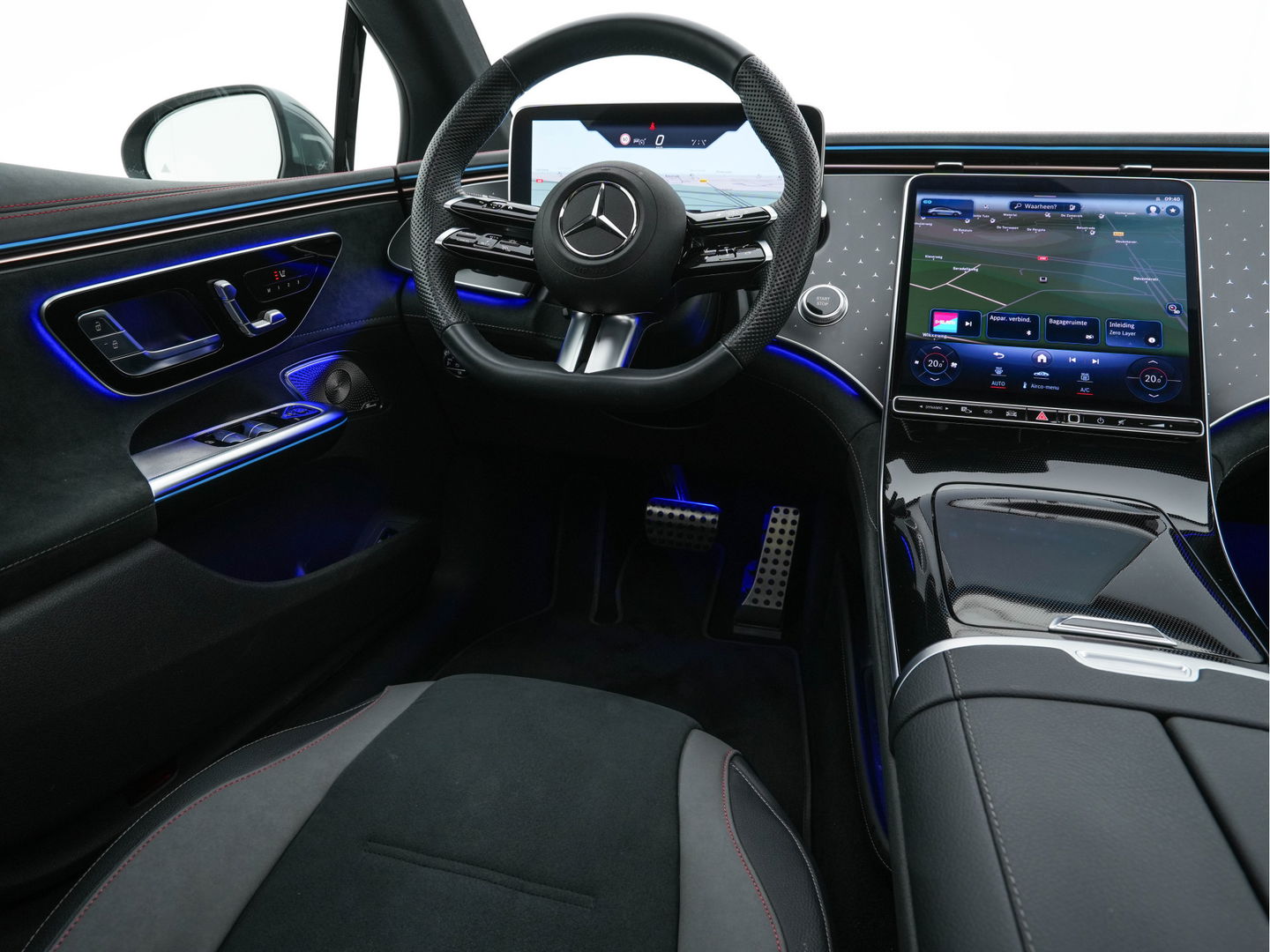 Mercedes-Benz EQE 350+ AMG-Line Launch-Edition 91 kWh [ 3-Fase-22kW ] Aut. *PANO | BURMESTER-SURROUND | ADAPTIVE-CRUISE | BLINDSPOT | LEATHER-MICROFIBRE | FULL-LED | AMBIENTLIGHT | MEMORY-PACK | DIGI-COCKPIT | SPORTSEATS | CAMERA | KEYLESS | DAB+ | CARPLAY |