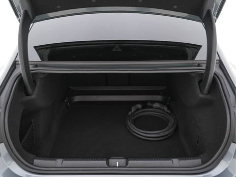 Mercedes-Benz EQE 350+ AMG-Line Launch-Edition 91 kWh [ 3-Fase-22kW ] Aut. *PANO | BURMESTER-SURROUND | ADAPTIVE-CRUISE | BLINDSPOT | LEATHER-MICROFIBRE | FULL-LED | AMBIENTLIGHT | MEMORY-PACK | DIGI-COCKPIT | SPORTSEATS | CAMERA | KEYLESS | DAB+ | CARPLAY |