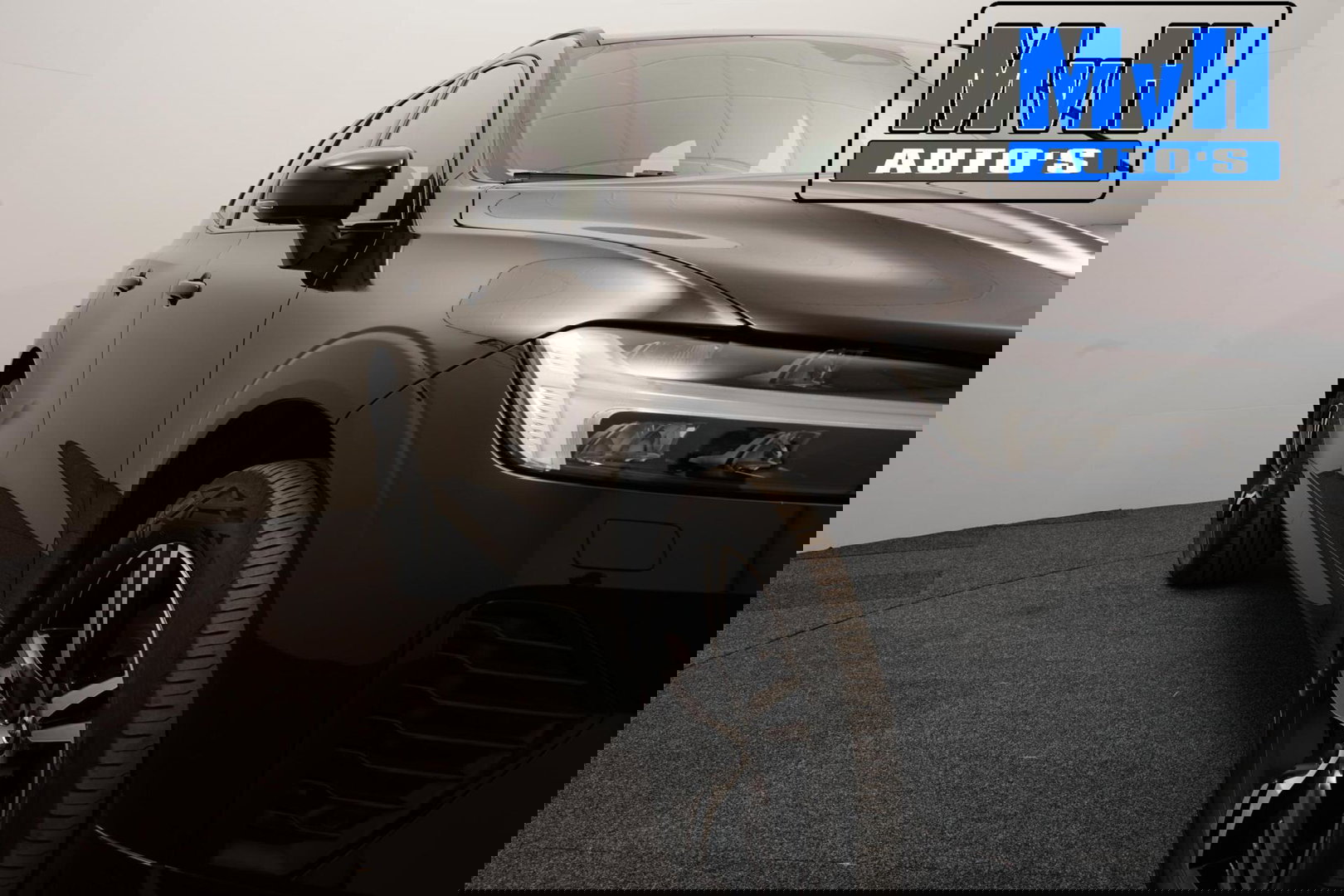 Volvo XC60 2.0 B5 R-Design|235PK|STOELVERW|CAMERA|LEER|KEYLESS