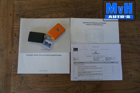 Volvo XC60 2.0 B5 R-Design|235PK|STOELVERW|CAMERA|LEER|KEYLESS