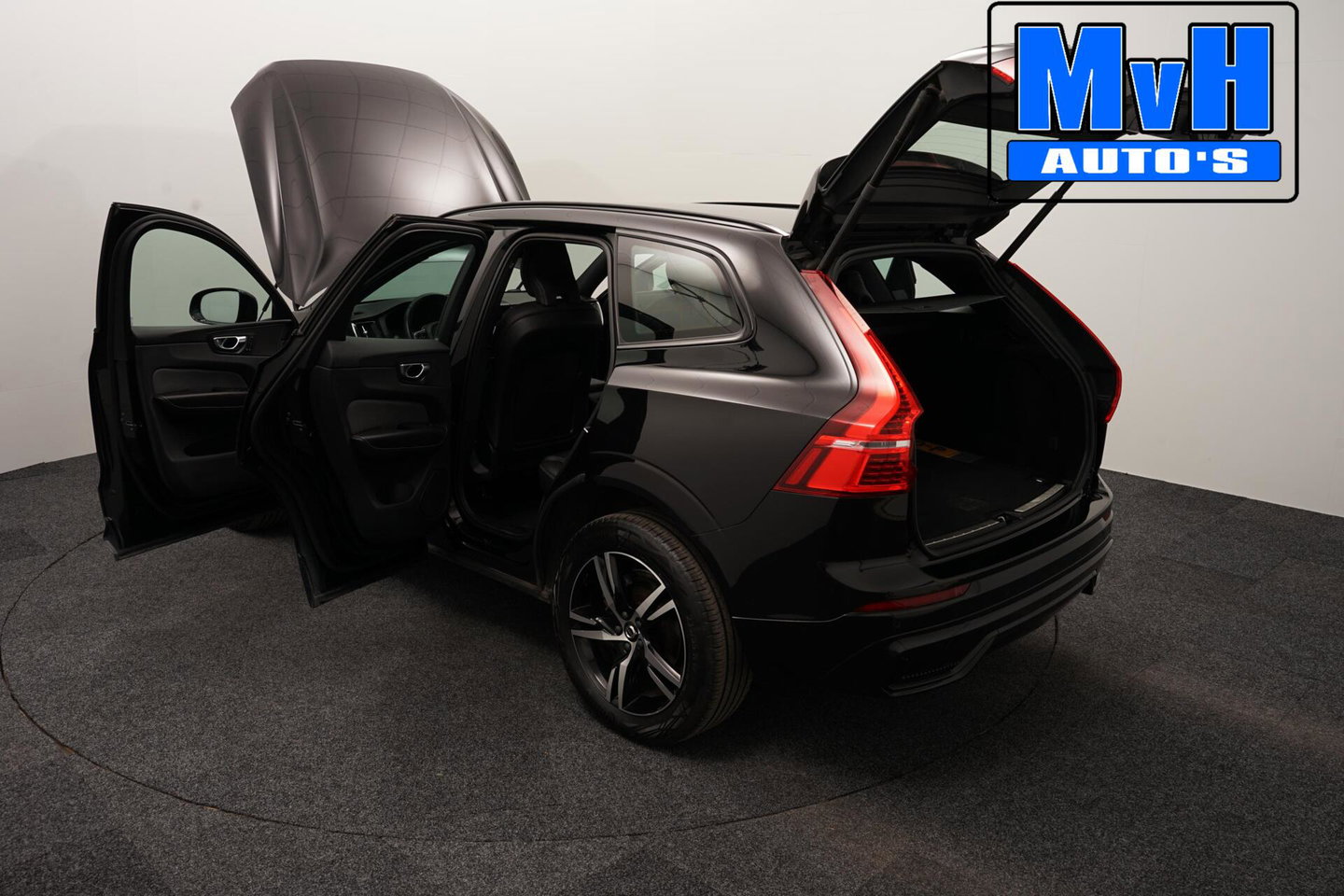 Volvo XC60 2.0 B5 R-Design|235PK|STOELVERW|CAMERA|LEER|KEYLESS