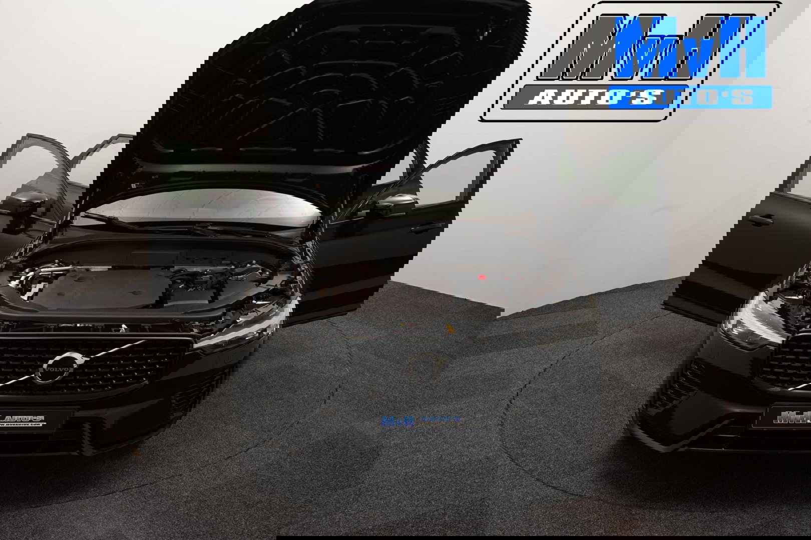 Volvo XC60 2.0 B5 R-Design|235PK|STOELVERW|CAMERA|LEER|KEYLESS