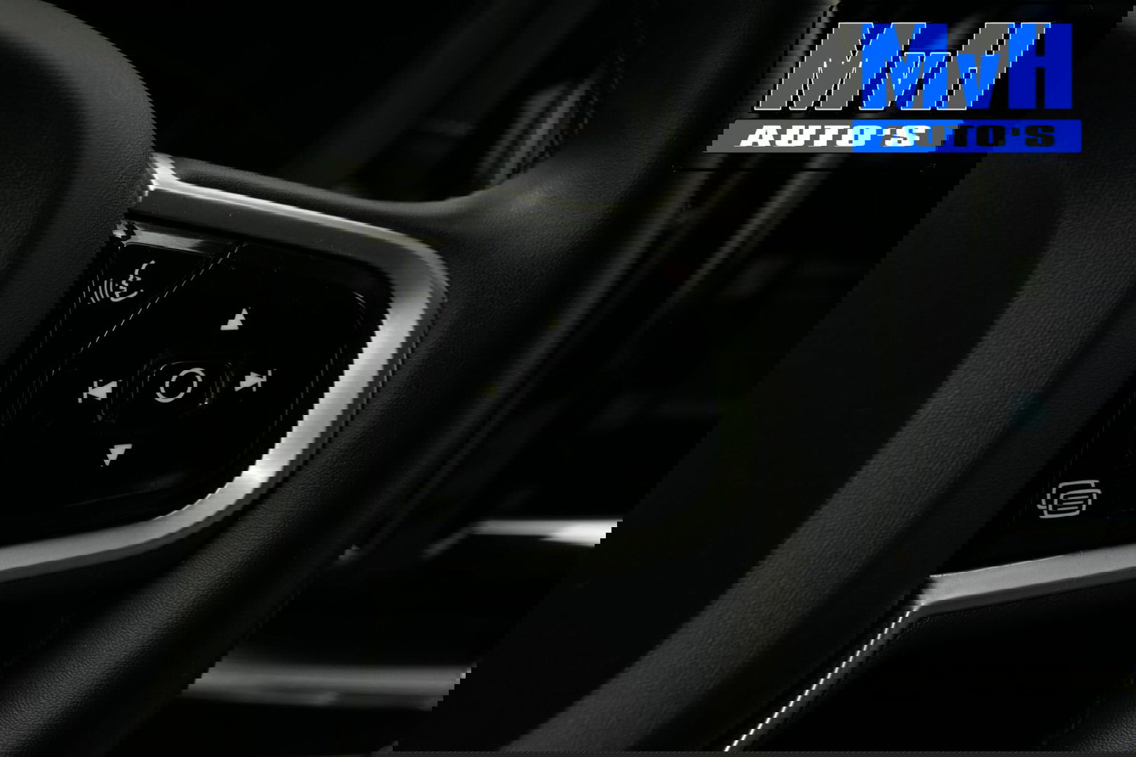 Volvo XC60 2.0 B5 R-Design|235PK|STOELVERW|CAMERA|LEER|KEYLESS