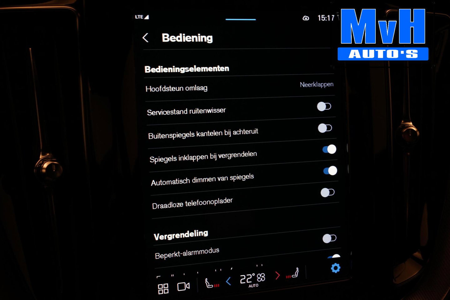 Volvo XC60 2.0 B5 R-Design|235PK|STOELVERW|CAMERA|LEER|KEYLESS