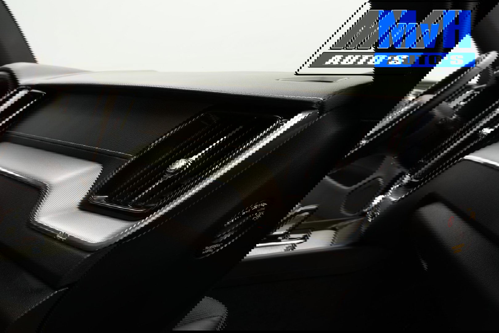 Volvo XC60 2.0 B5 R-Design|235PK|STOELVERW|CAMERA|LEER|KEYLESS