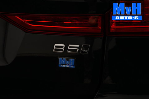 Volvo XC60 2.0 B5 R-Design|235PK|STOELVERW|CAMERA|LEER|KEYLESS