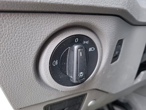 Volkswagen Crafter 35 2.0 TDI L3H3 AIRCO / CRUISE CONTROLE / CARPLAY / CAMERA / TREKHAAK