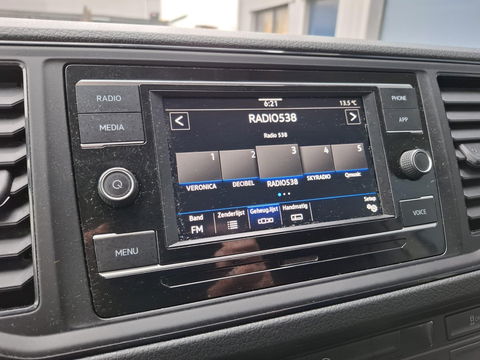 Volkswagen Crafter 35 2.0 TDI L3H3 AIRCO / CRUISE CONTROLE / CARPLAY / CAMERA / TREKHAAK