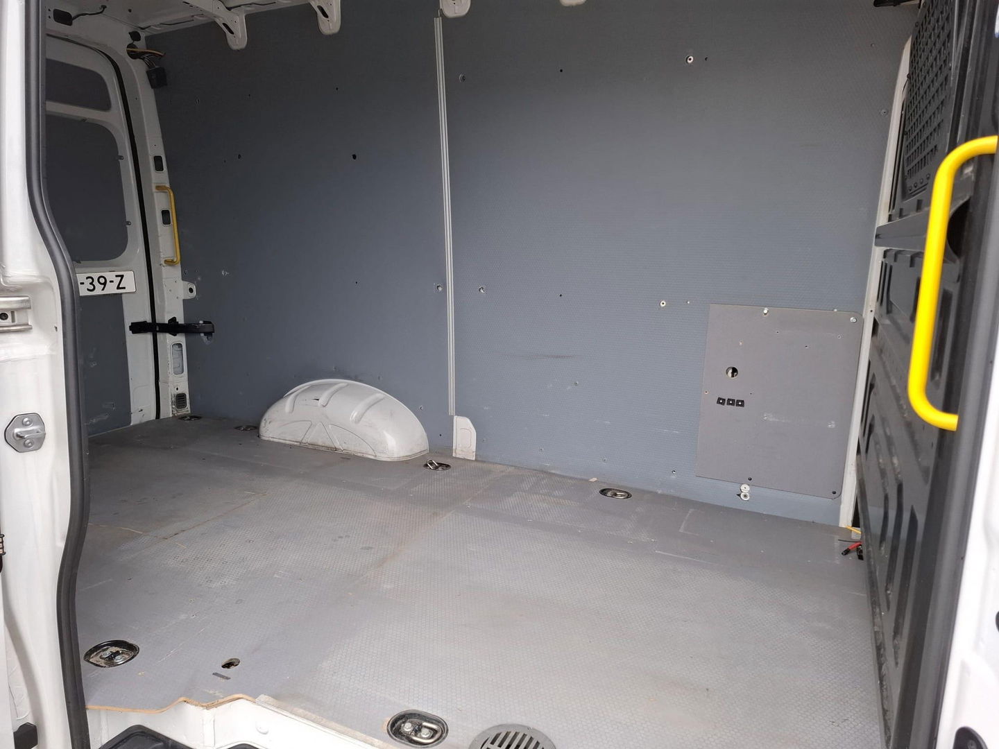 Volkswagen Crafter 35 2.0 TDI L3H3 AIRCO / CRUISE CONTROLE / CARPLAY / CAMERA / TREKHAAK