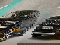 Volvo XC40 - 1.5 T4 Recharge Inscription 211Pk Automaat (APPLE CARPLAY, GROOT NAVI, LEDER, STOELVERWARMING, SPORTSTOELEN, CAMERA, KEYLESS, NIEUWSTAAT)