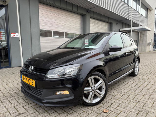 Volkswagen Polo - 1.2 TSI 90 pk 3x R-Line | Navigatie | 5 deurs