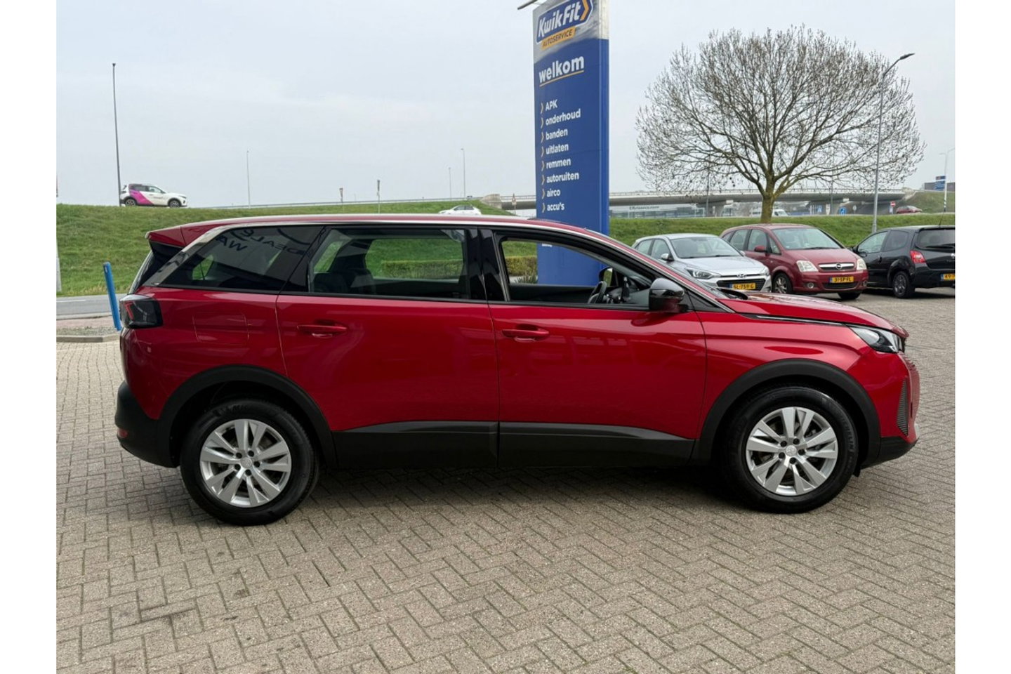 Peugeot 5008 1.2 PT ACTIVE PACK AUTOMAAT 7ZITPL AIRCO CRUISE NAVI PDC.