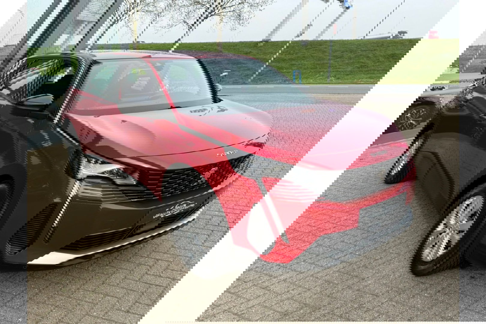 Peugeot 5008 1.2 PT ACTIVE PACK AUTOMAAT 7ZITPL AIRCO CRUISE NAVI PDC.