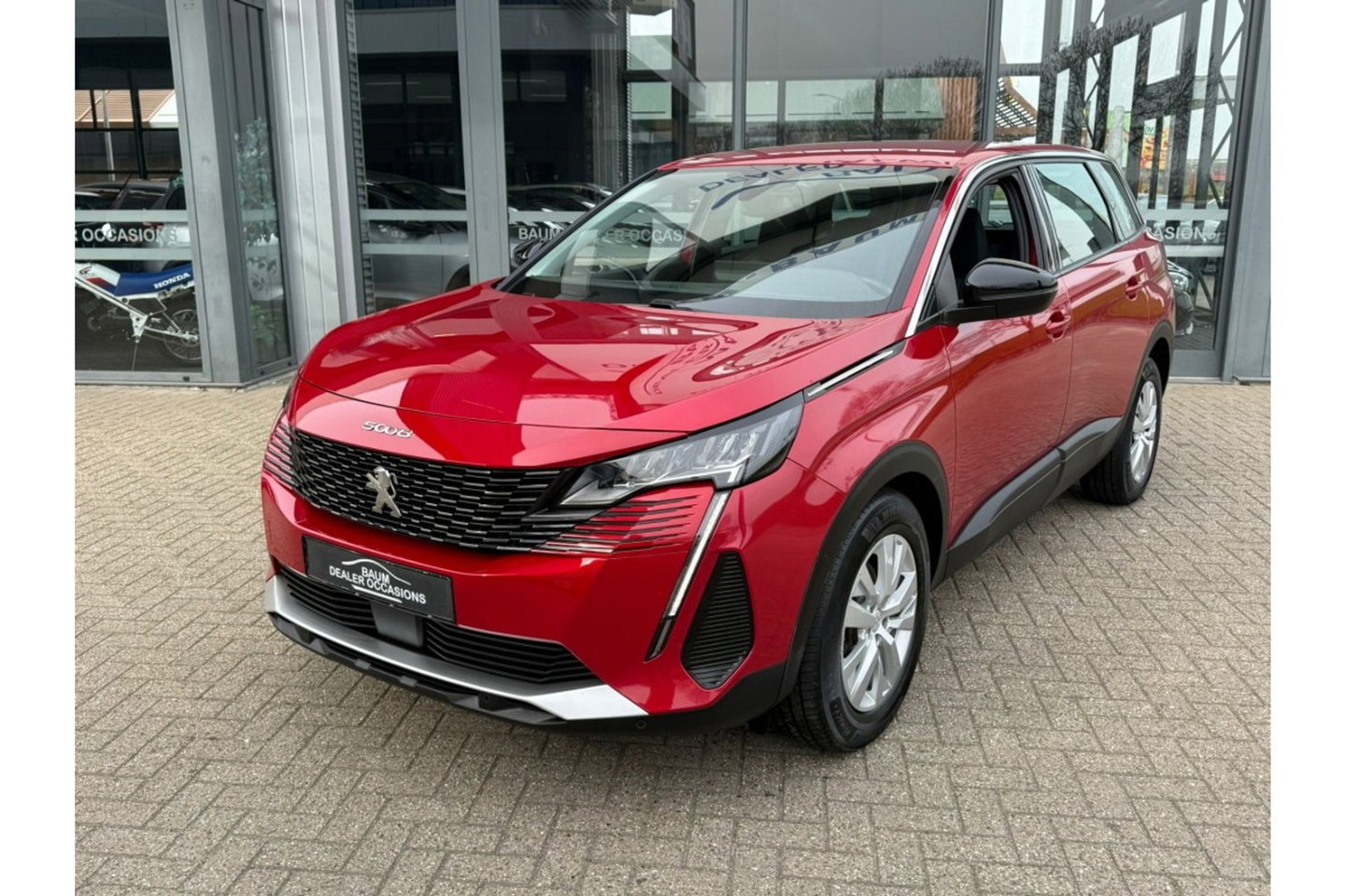 Peugeot 5008 1.2 PT ACTIVE PACK AUTOMAAT 7ZITPL AIRCO CRUISE NAVI PDC.