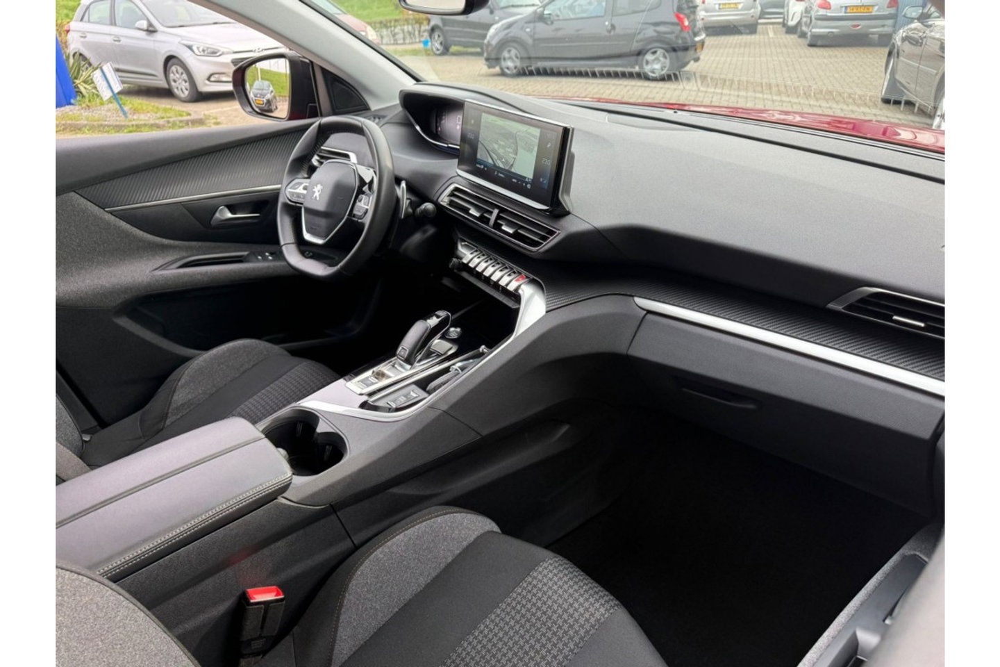 Peugeot 5008 1.2 PT ACTIVE PACK AUTOMAAT 7ZITPL AIRCO CRUISE NAVI PDC.