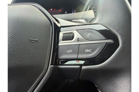 Peugeot 5008 1.2 PT ACTIVE PACK AUTOMAAT 7ZITPL AIRCO CRUISE NAVI PDC.