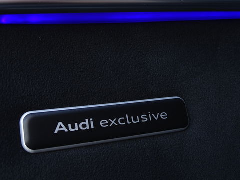 Audi A8 60 TFSie 449PK Quattro / Audi Exclusive / Matrix / B&O / 360°